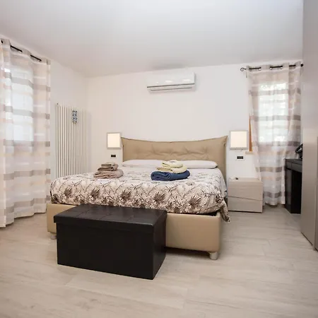 Casa Di Marco E Kaila Πανσιόν 4*