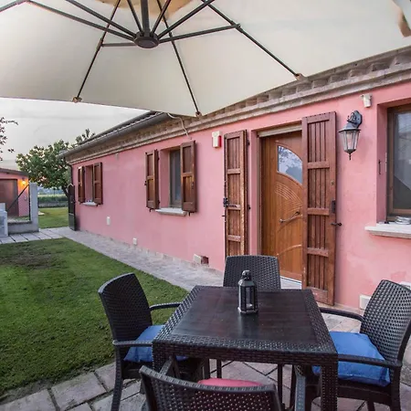 Casa Di Marco E Kaila 4*