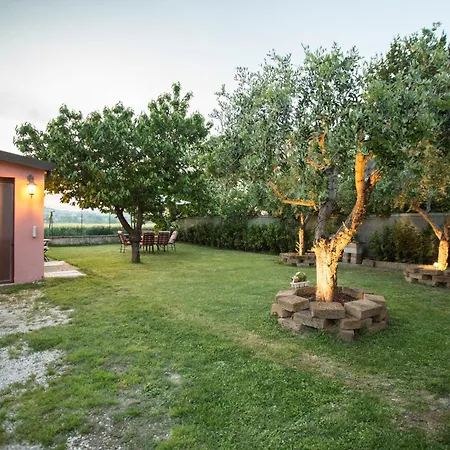 Casa Di Marco E Kaila 4*