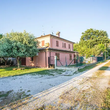 Casa Di Marco E Kaila Πανσιόν Tavullia